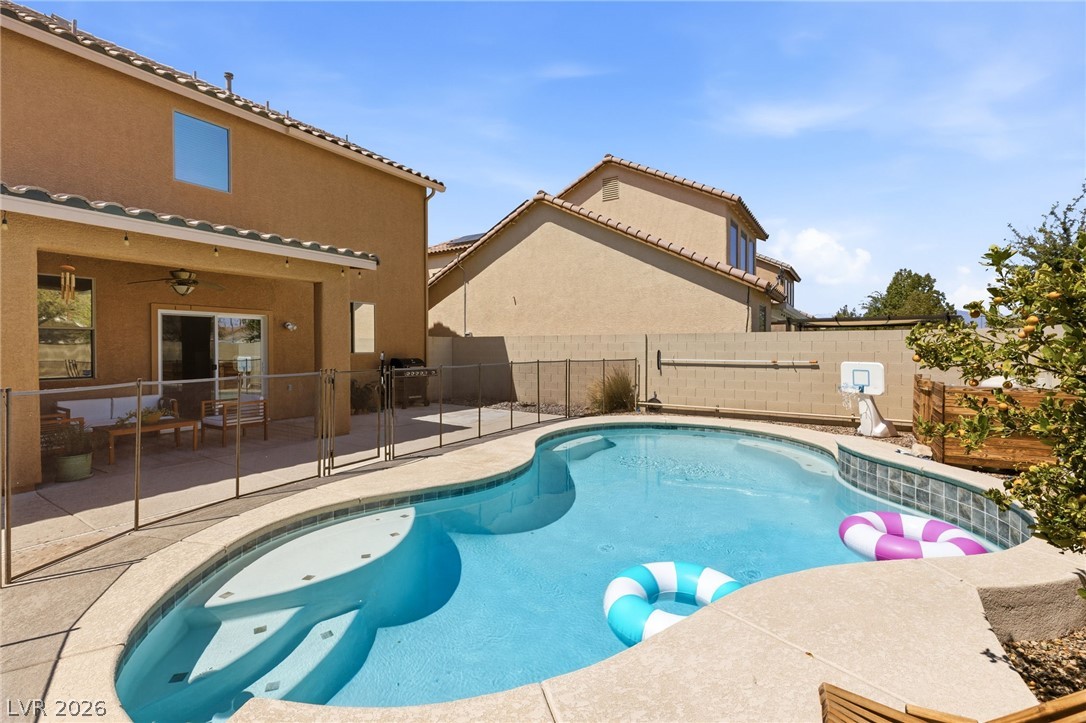5016 Stone Bay Avenue Las Vegas NV 89131