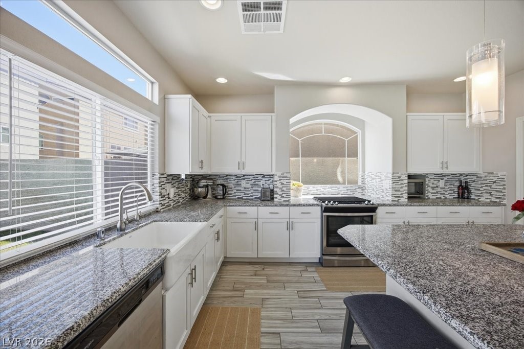10116 Cascadia Creek Street Las Vegas NV 89141
