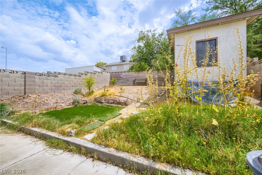 526 Tabony Avenue Henderson NV 89011