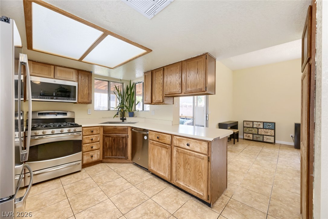 526 Tabony Avenue Henderson NV 89011