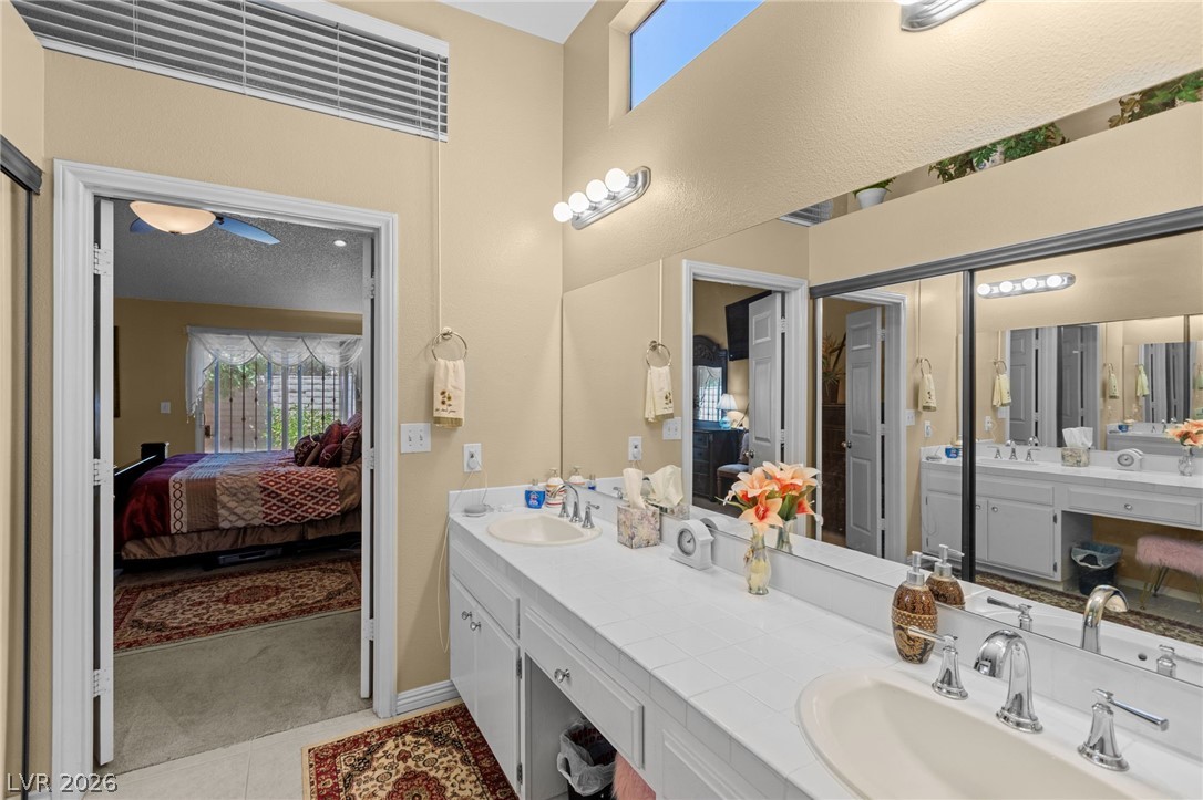 6568 Bradford Lane Las Vegas NV 89108