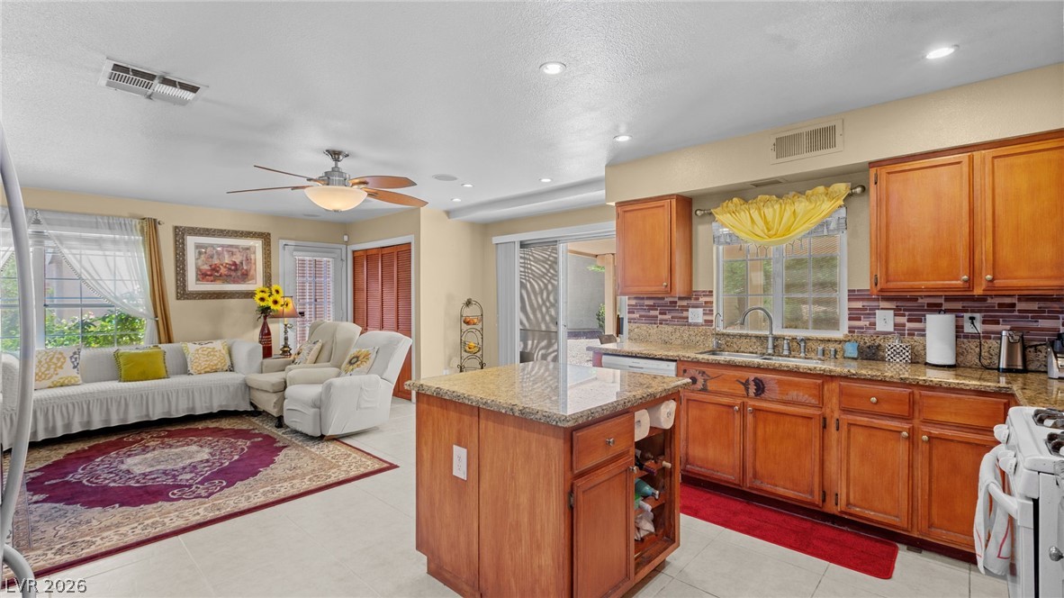6568 Bradford Lane Las Vegas NV 89108