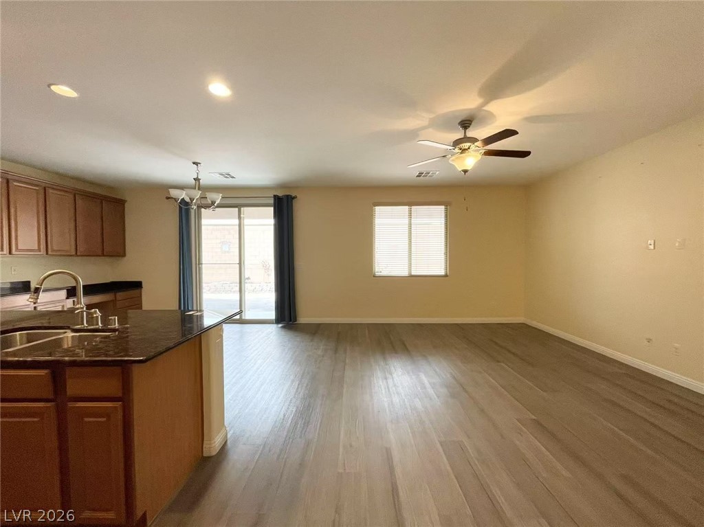 7258 Summer Grove Avenue Las Vegas NV 89117