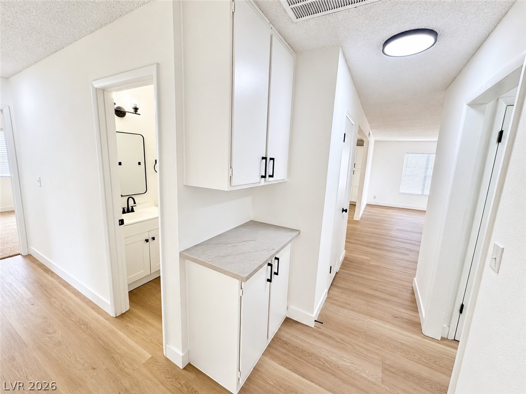 7097 Hillcroft Way Las Vegas NV 89147