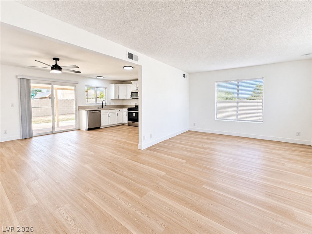 7097 Hillcroft Way Las Vegas NV 89147