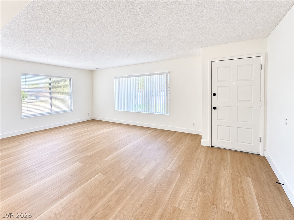 7097 Hillcroft Way Las Vegas NV 89147