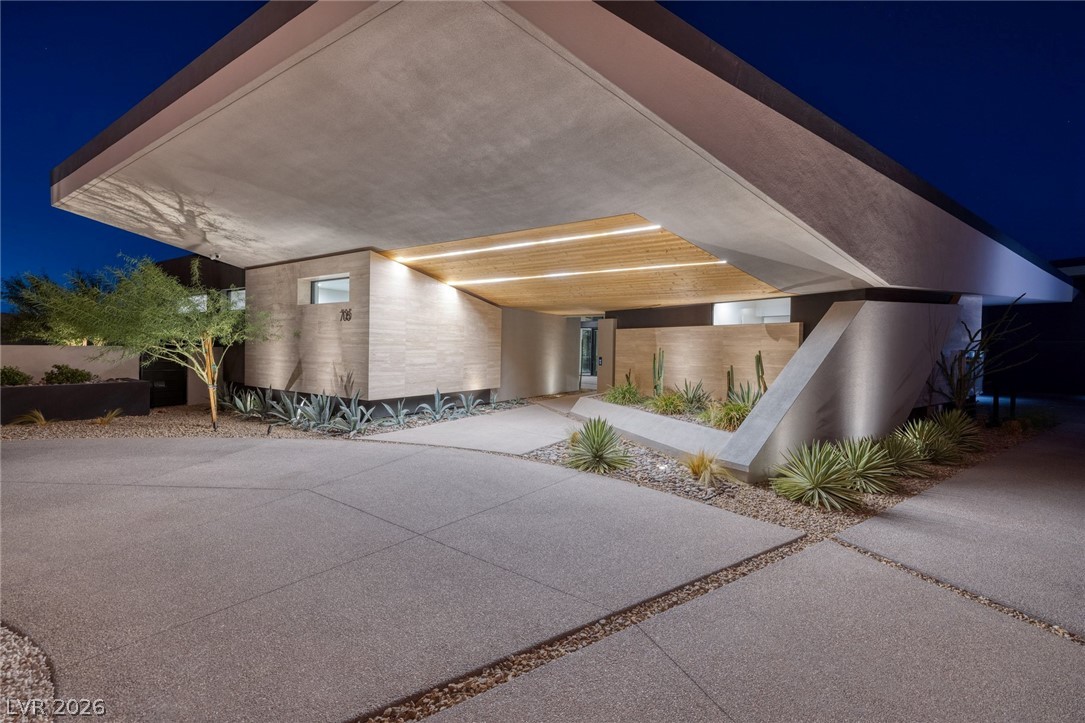 705 Dragon Peak Drive Henderson NV 89012