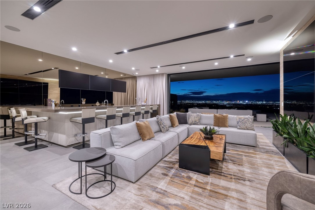 705 Dragon Peak Drive Henderson NV 89012