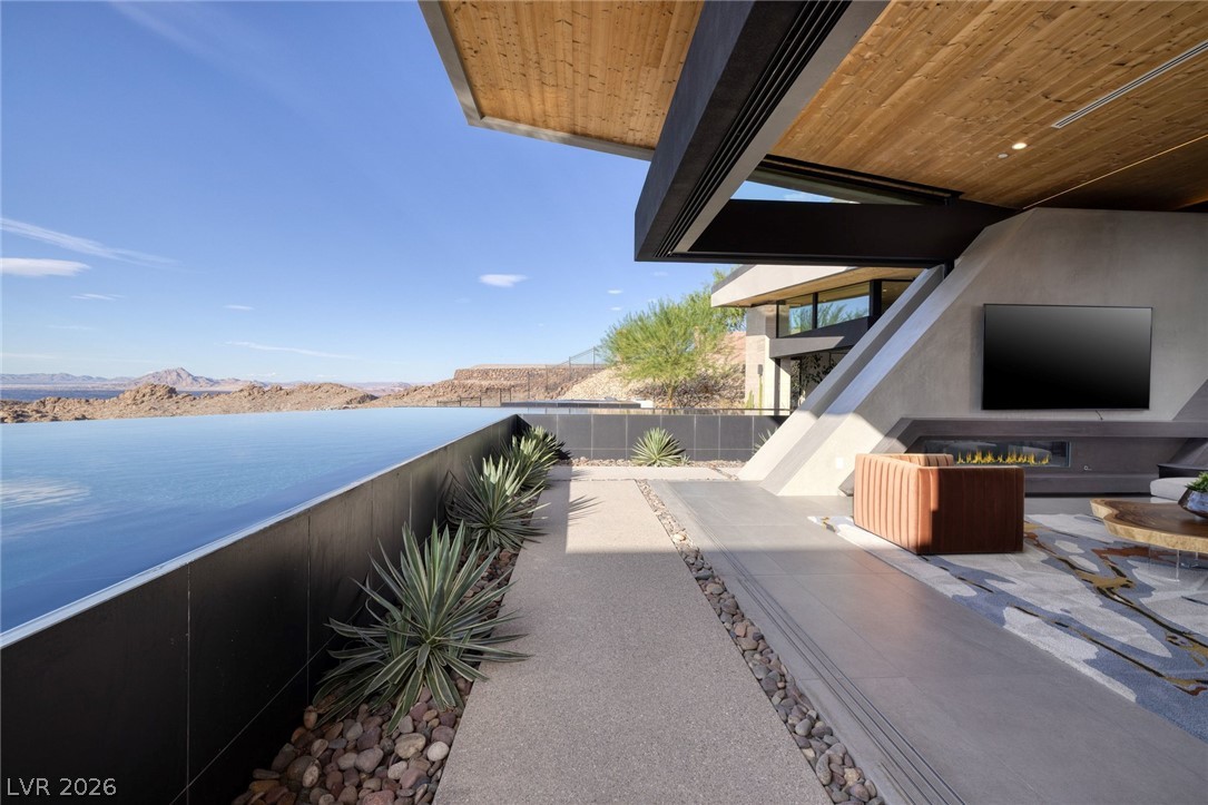 705 Dragon Peak Drive Henderson NV 89012