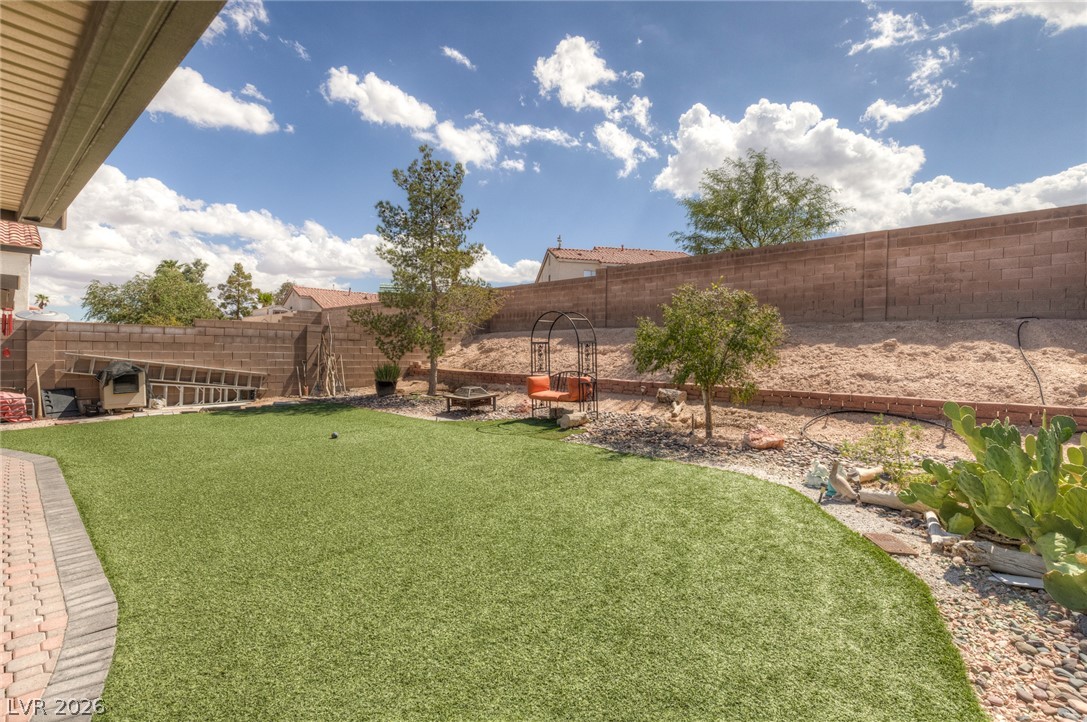 1747 Ashburn Drive North Las Vegas NV 89032