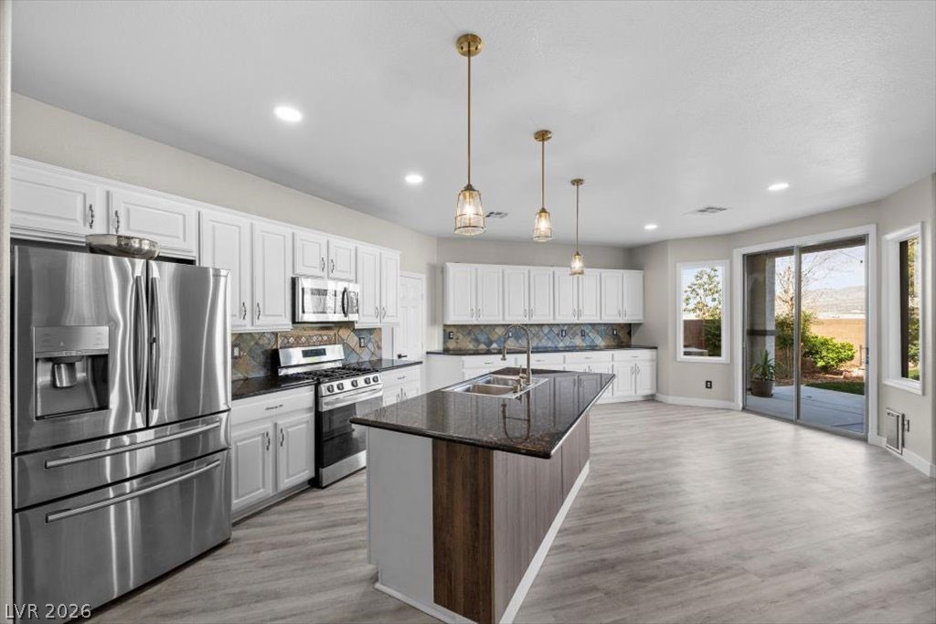 4104 Cathedral Falls Avenue North Las Vegas NV 89085
