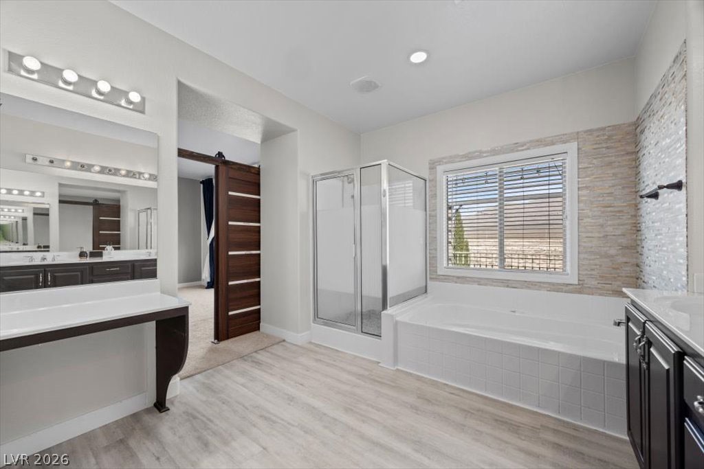 4104 Cathedral Falls Avenue North Las Vegas NV 89085