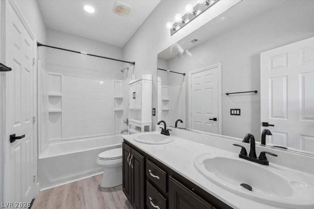 4104 Cathedral Falls Avenue North Las Vegas NV 89085