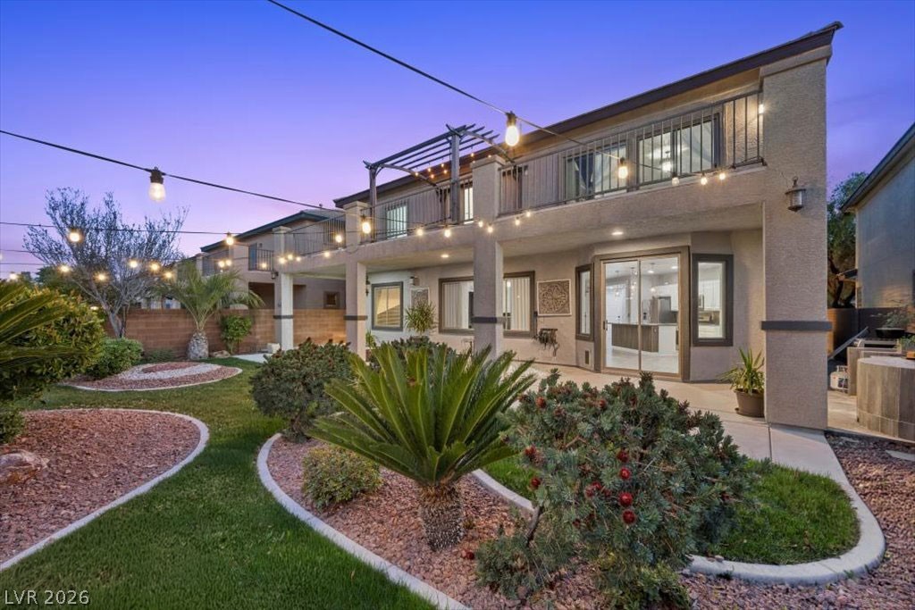 4104 Cathedral Falls Avenue North Las Vegas NV 89085