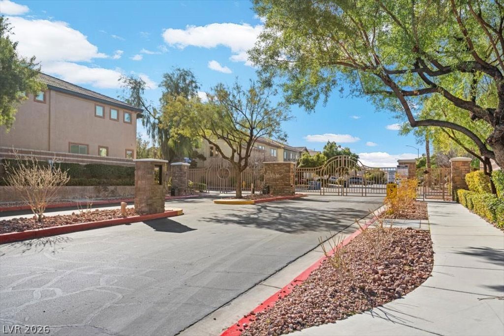 4104 Cathedral Falls Avenue North Las Vegas NV 89085
