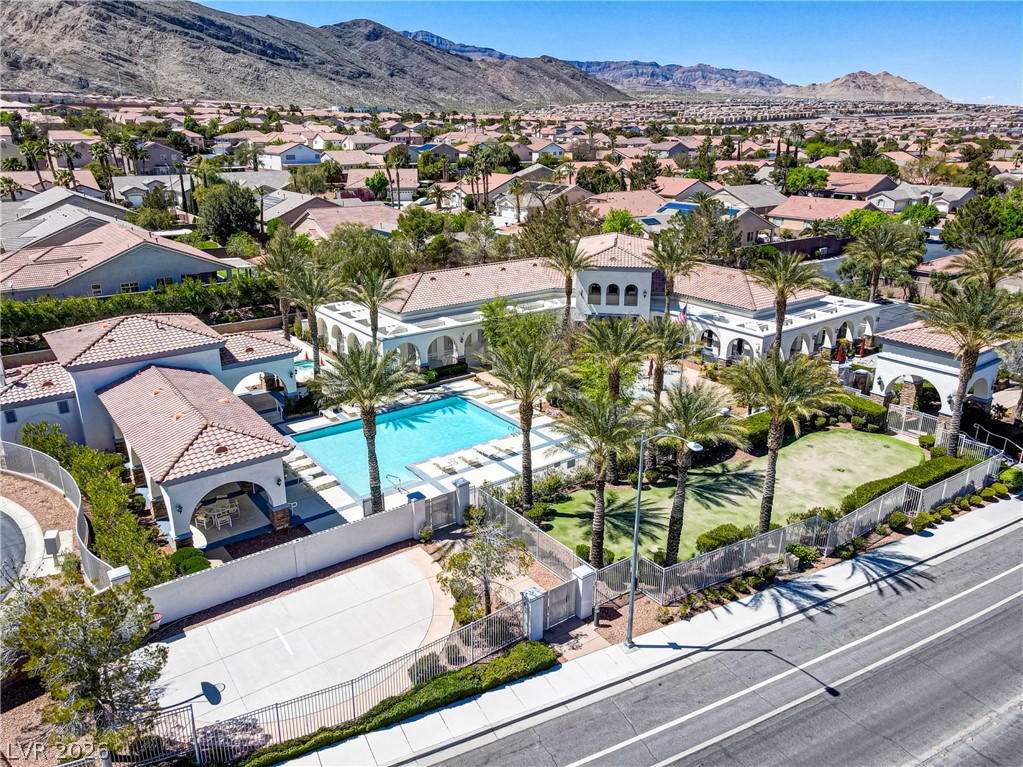 3205 Rainmaker Street Las Vegas NV 89129