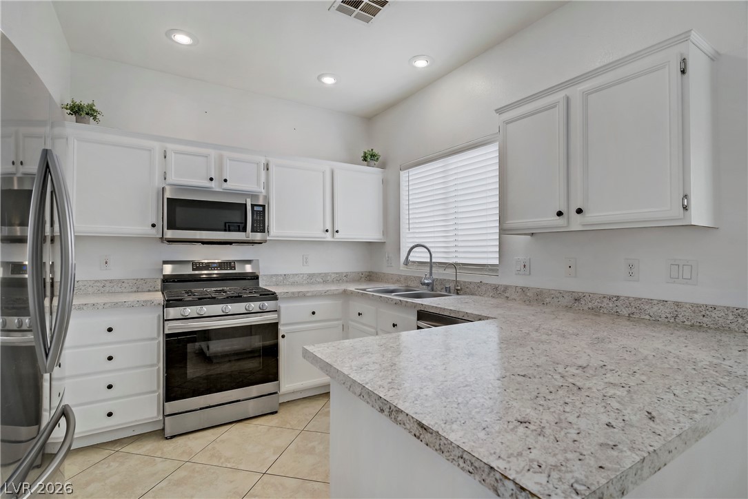 3205 Rainmaker Street Las Vegas NV 89129