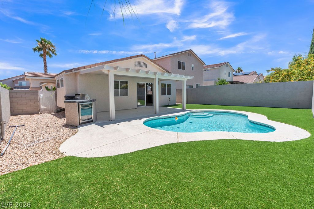 9004 Meisenheimer Avenue Las Vegas NV 89143