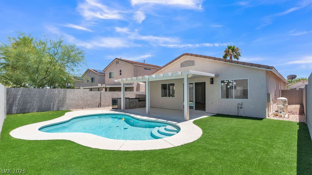 9004 Meisenheimer Avenue Las Vegas NV 89143