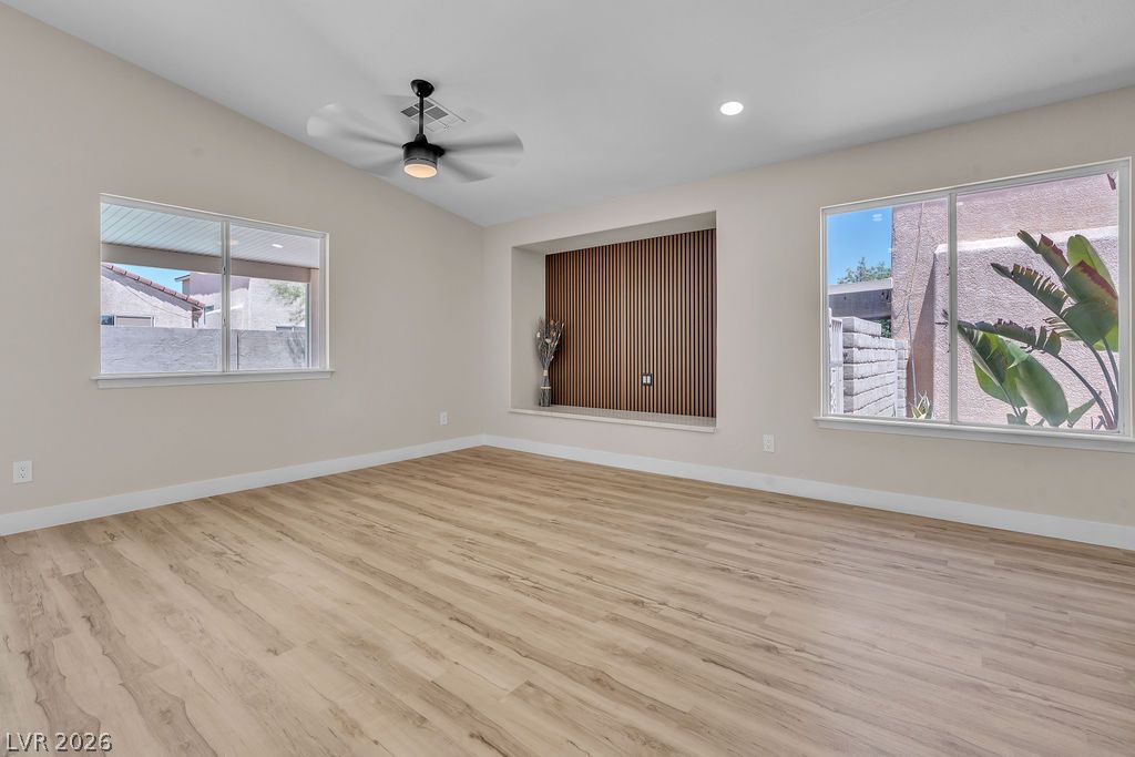 9004 Meisenheimer Avenue Las Vegas NV 89143