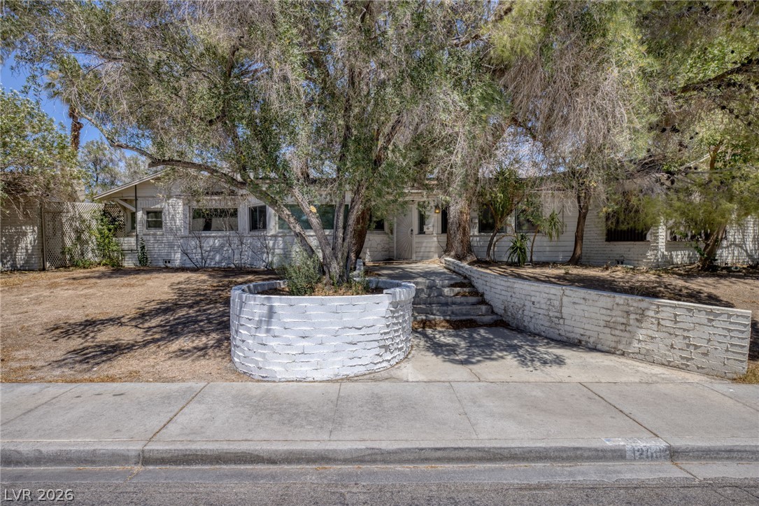 1200 Oak Tree Lane Las Vegas NV 89108