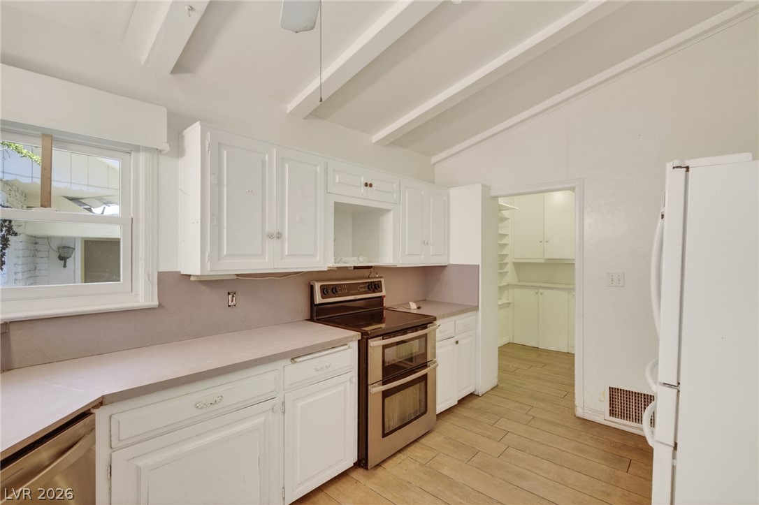 1200 Oak Tree Lane Las Vegas NV 89108
