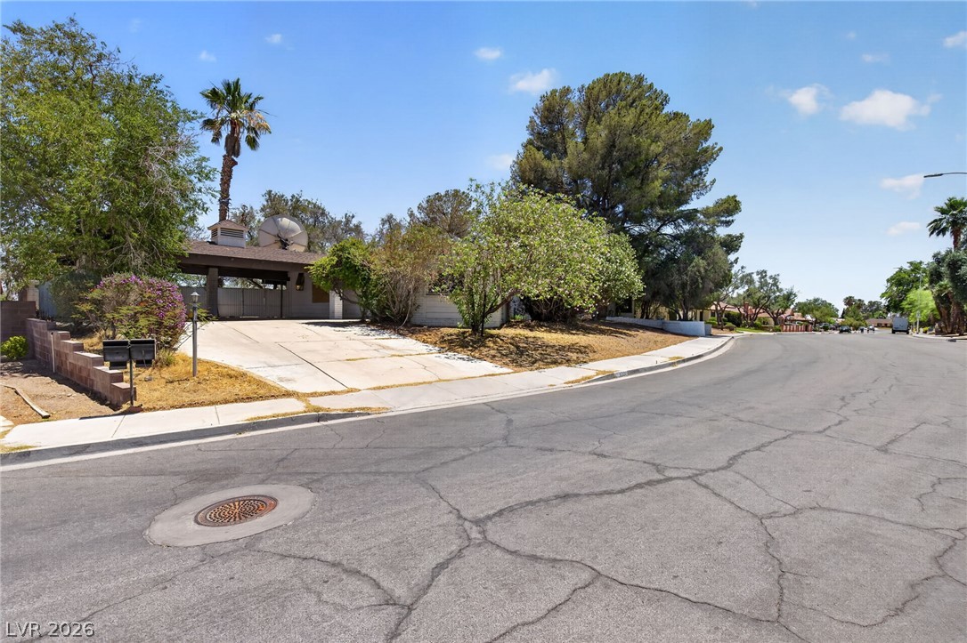 1200 Oak Tree Lane Las Vegas NV 89108