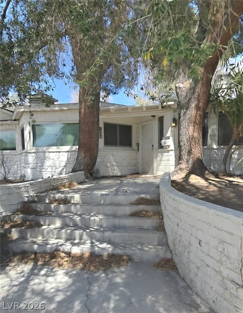 1200 Oak Tree Lane Las Vegas NV 89108