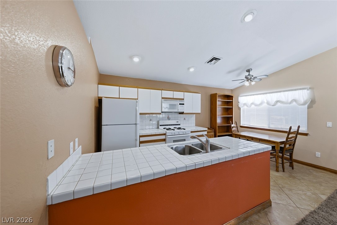 8645 Bright Angel Way Las Vegas NV 89149