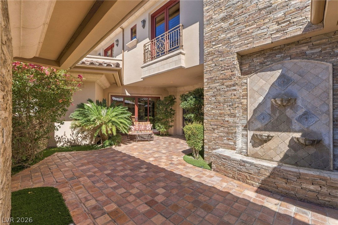 5 Wild Ridge Court Las Vegas NV 89135