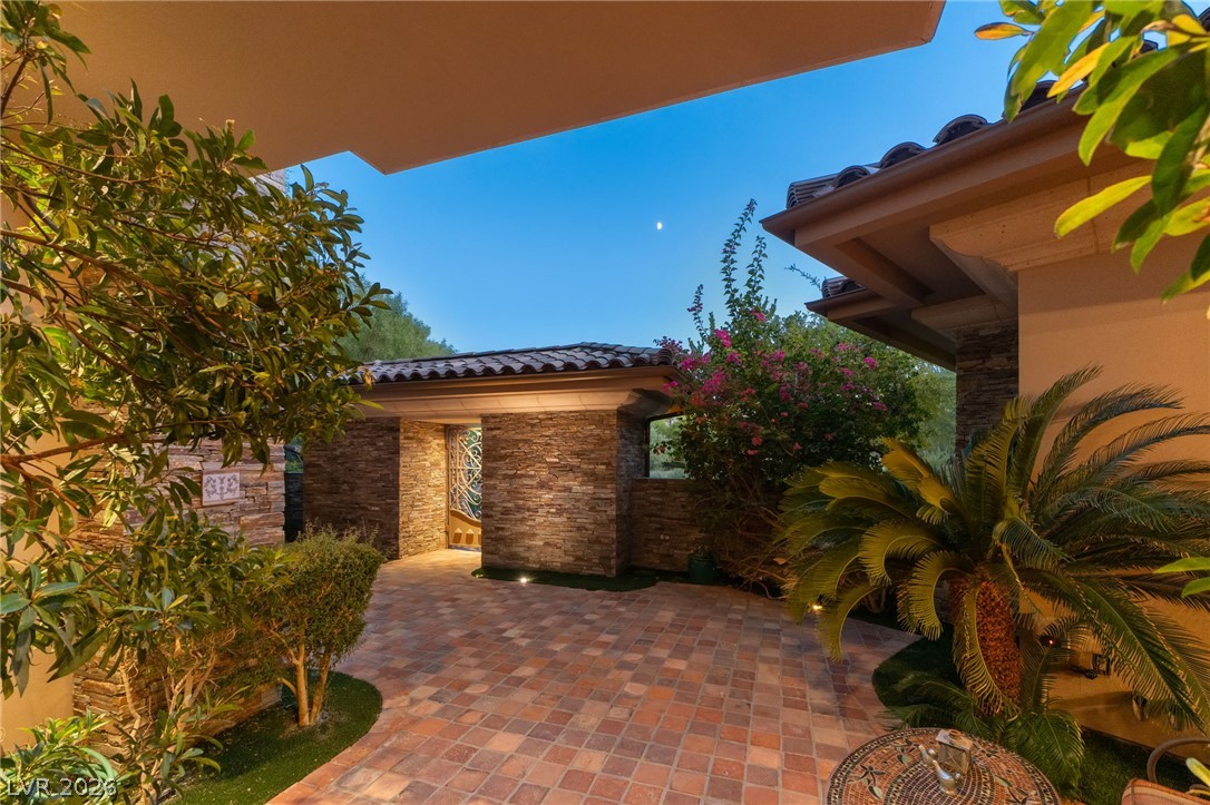 5 Wild Ridge Court Las Vegas NV 89135