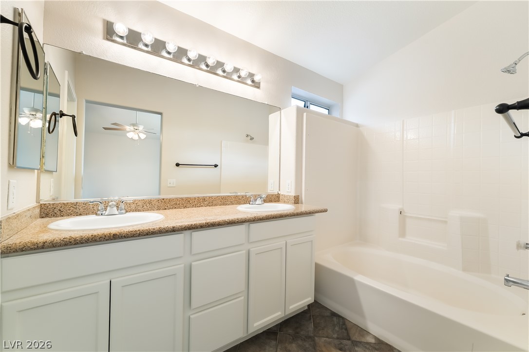 658 Emerald City Avenue Las Vegas NV 89183