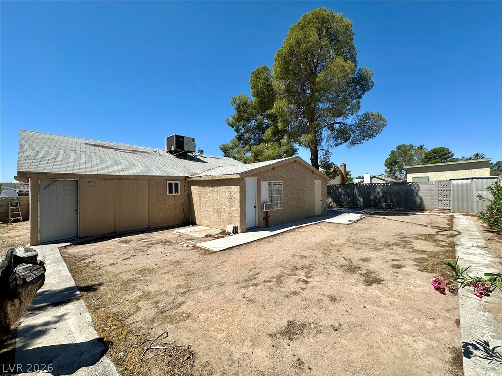 5316 Palmyra Avenue Las Vegas NV 89146