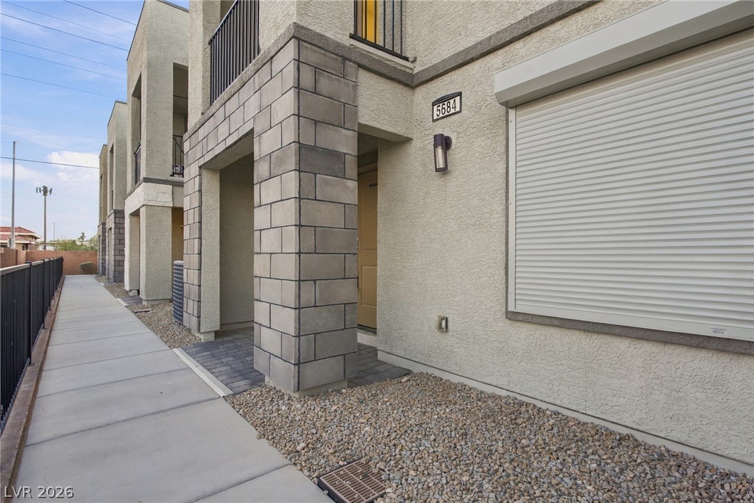 5684 Beguiling Falls Street Las Vegas NV 89148