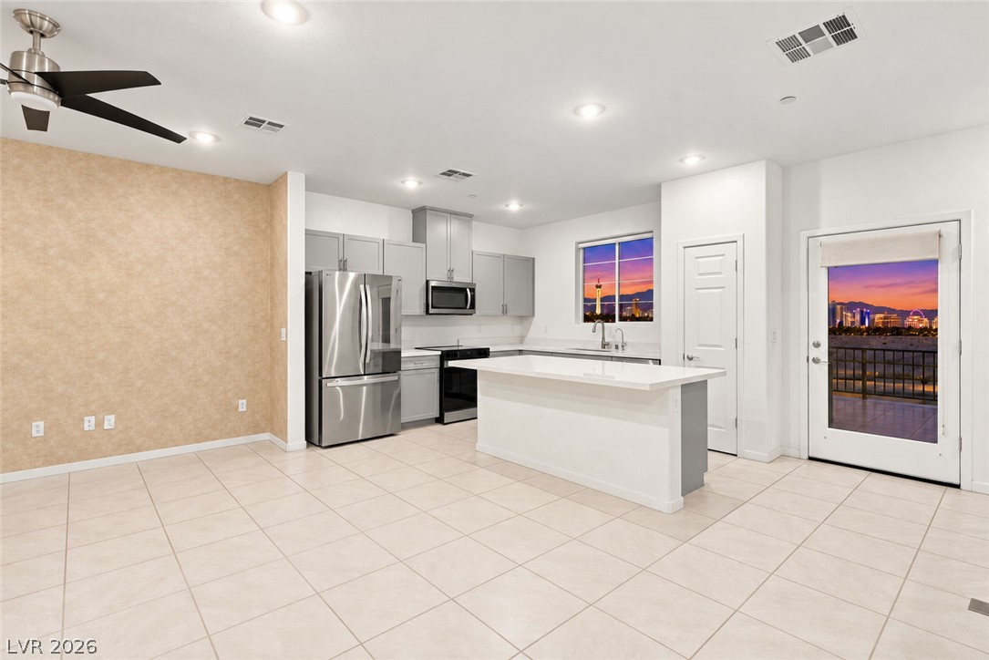 5684 Beguiling Falls Street Las Vegas NV 89148