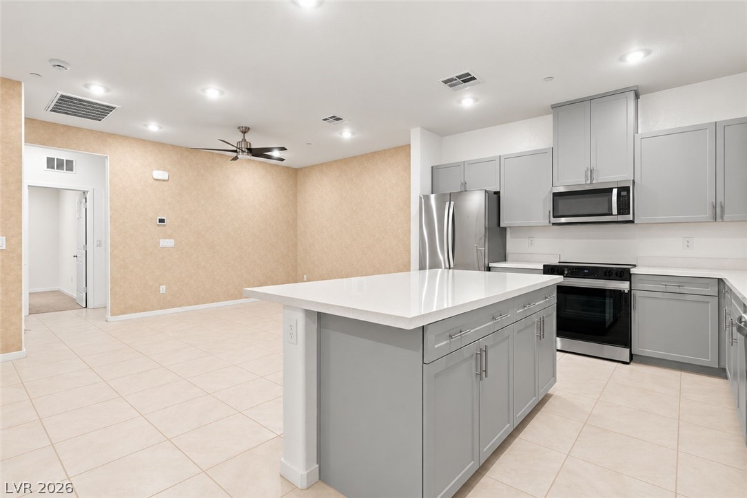 5684 Beguiling Falls Street Las Vegas NV 89148