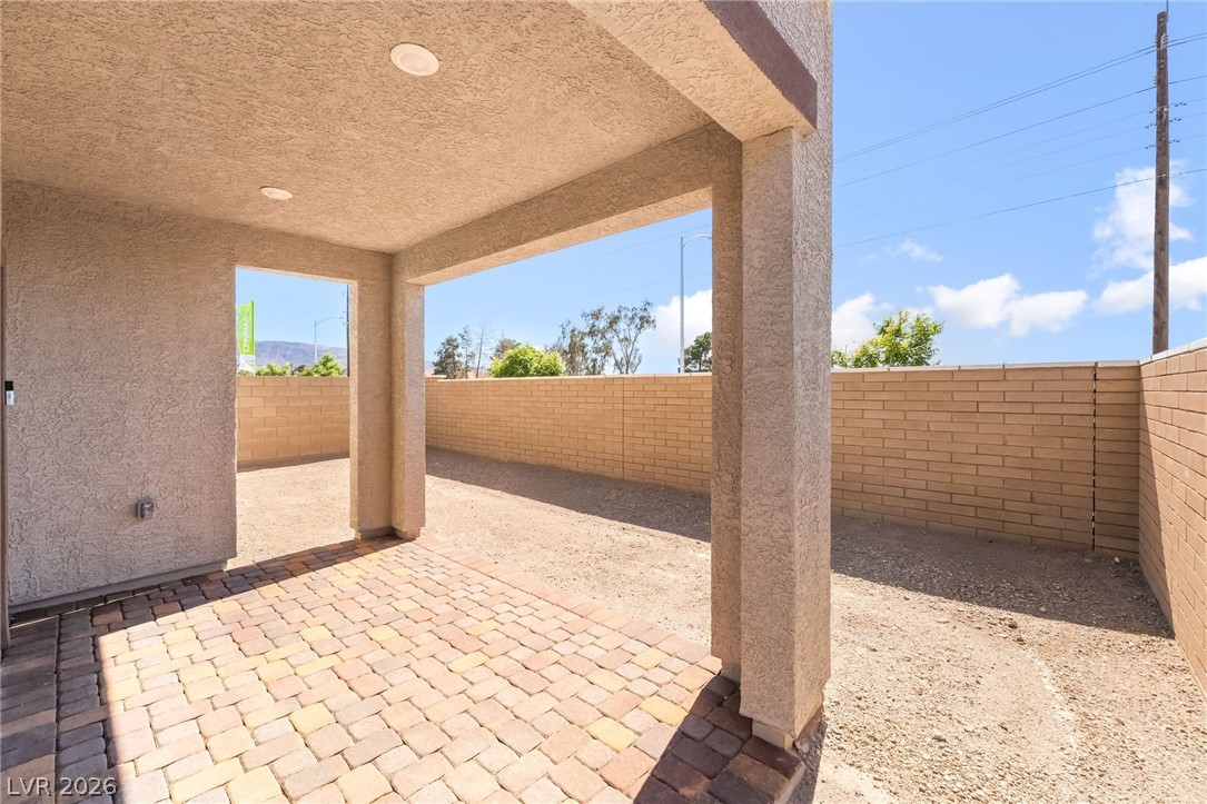 541 Preston Crest Street Henderson NV 89011