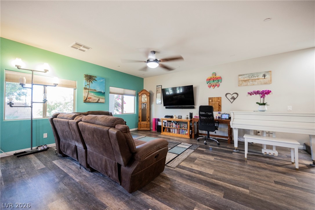 109 Kirkcaldy Street Henderson NV 89012