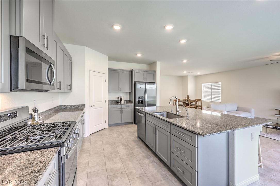 7742 Duran Harbor Lane Las Vegas NV 89084