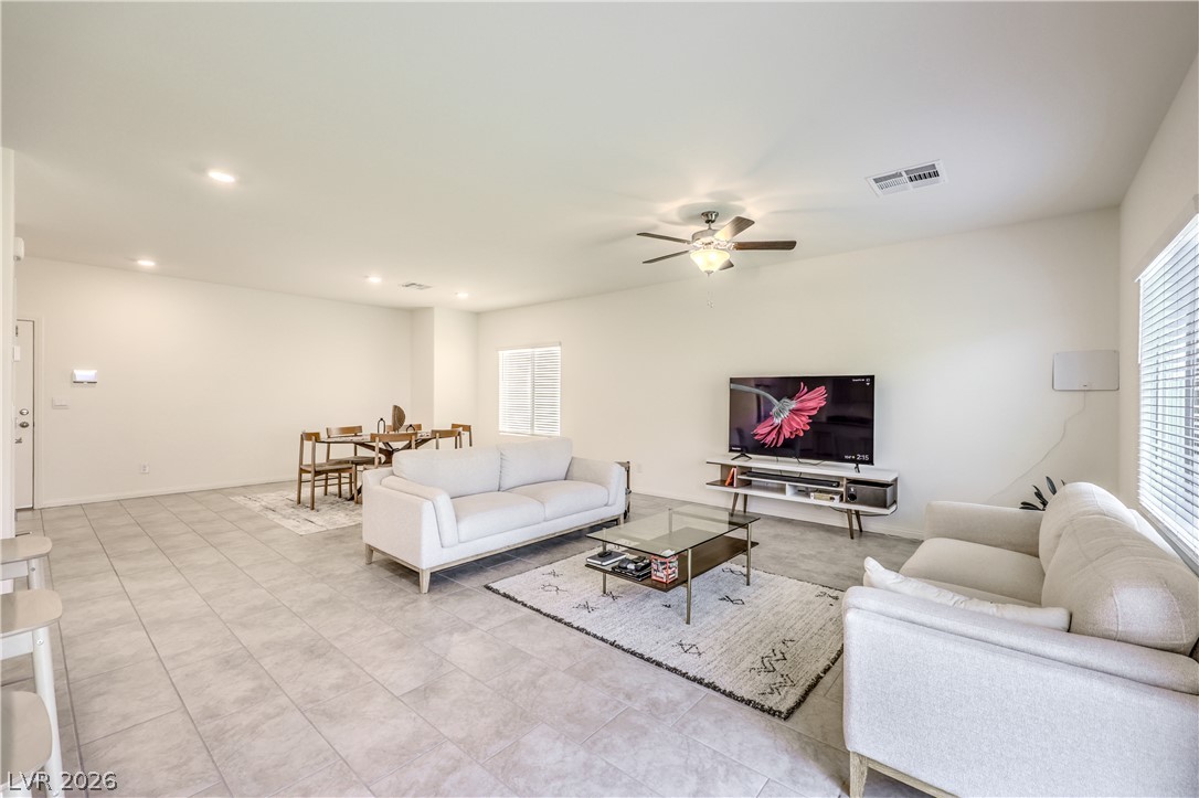 7742 Duran Harbor Lane Las Vegas NV 89084