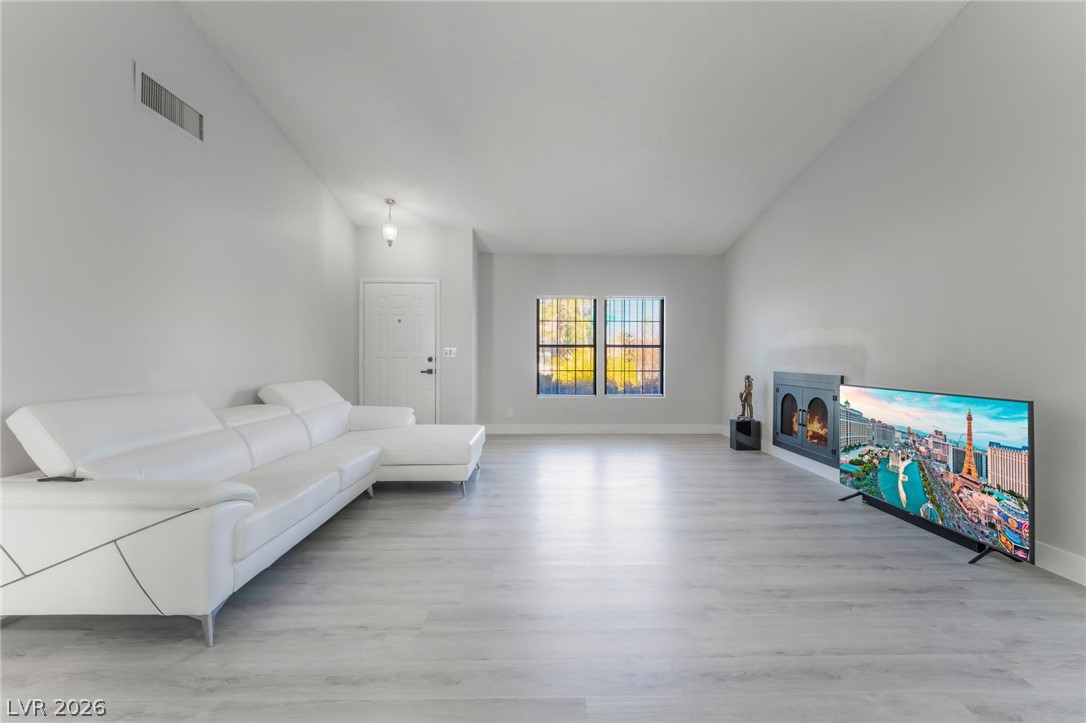 7373 Newcrest Circle Las Vegas NV 89147