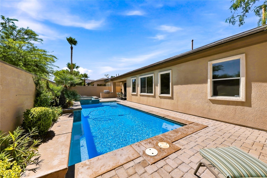 10833 Franklin Hills Avenue Las Vegas NV 89135