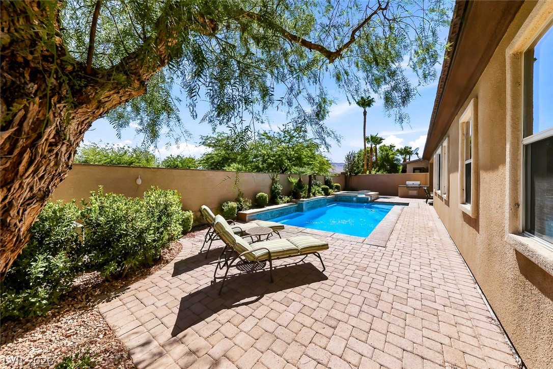10833 Franklin Hills Avenue Las Vegas NV 89135