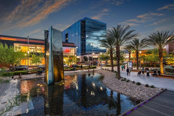 10833 Franklin Hills Avenue Las Vegas NV 89135