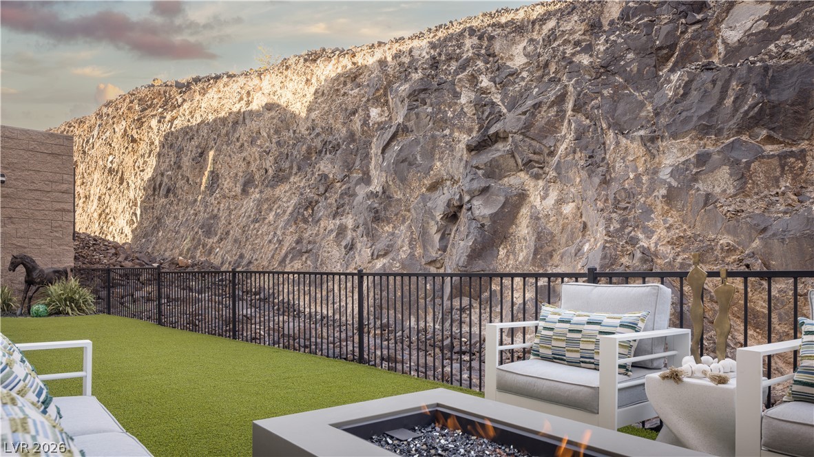 358 Solitude Peak Lane Henderson NV 89012