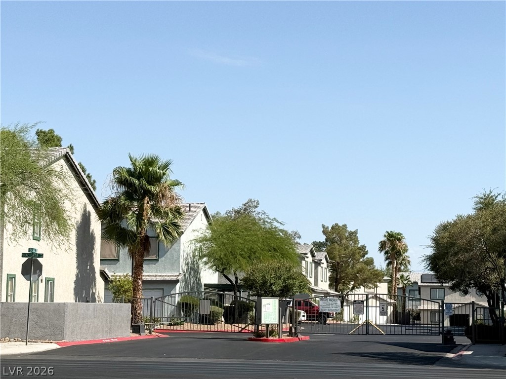 5246 Souvenir Lane Las Vegas NV 89118