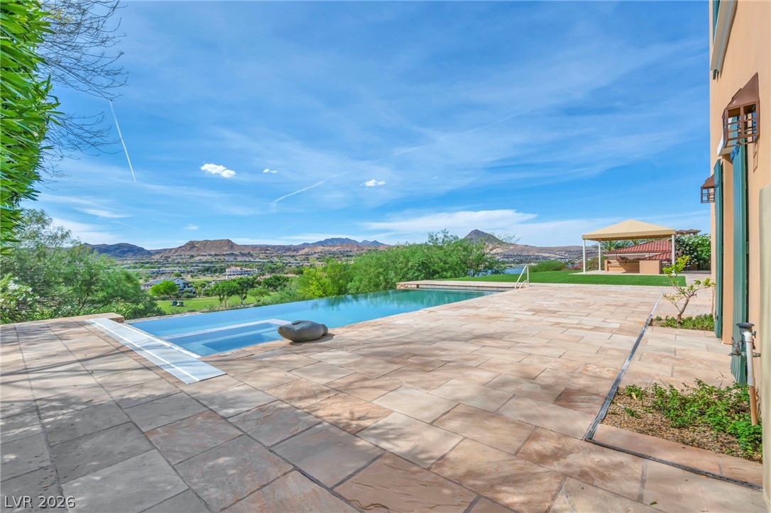 7 Costa Del Sol Court Henderson NV 89011