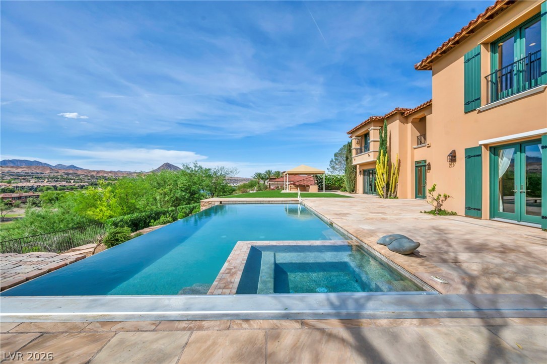 7 Costa Del Sol Court Henderson NV 89011