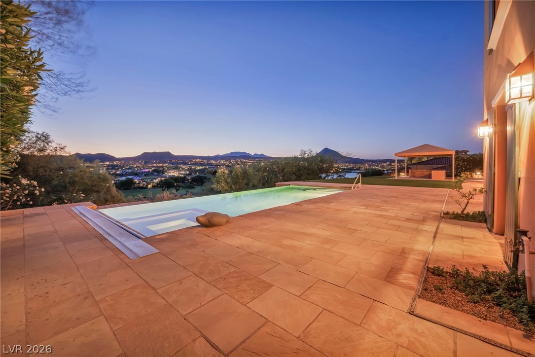 7 Costa Del Sol Court Henderson NV 89011