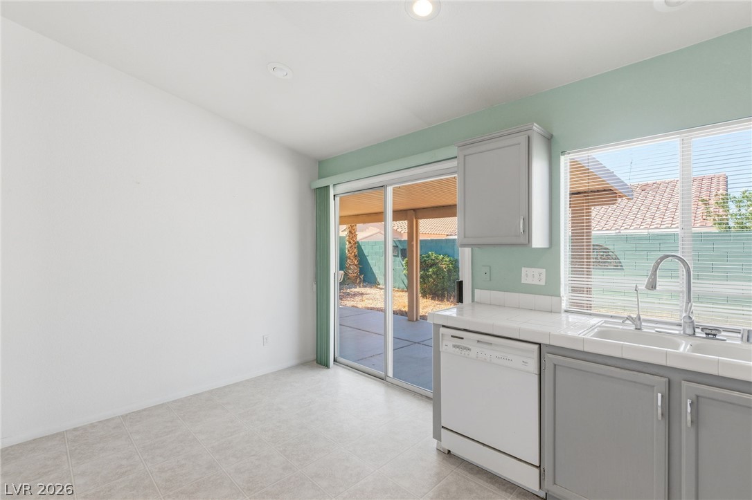 134 Windy Creek Avenue Las Vegas NV 89123